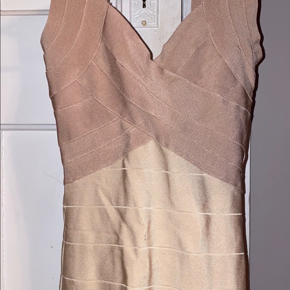 Bodycon bebe dress - Picture 2 of 4
